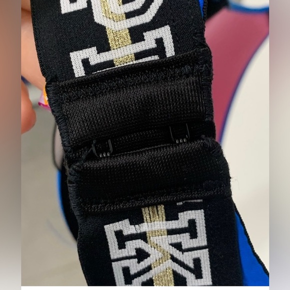 PINK- wear everywhere push up bra - Picture 5 of 9